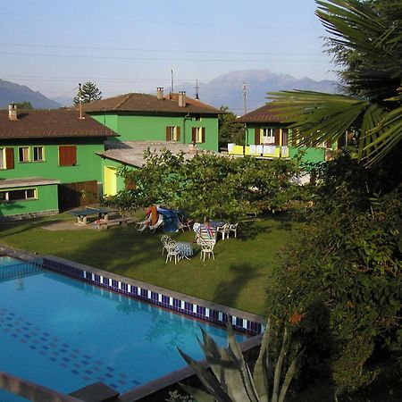 Bamboohouse Motel Riazzino ภายนอก รูปภาพ