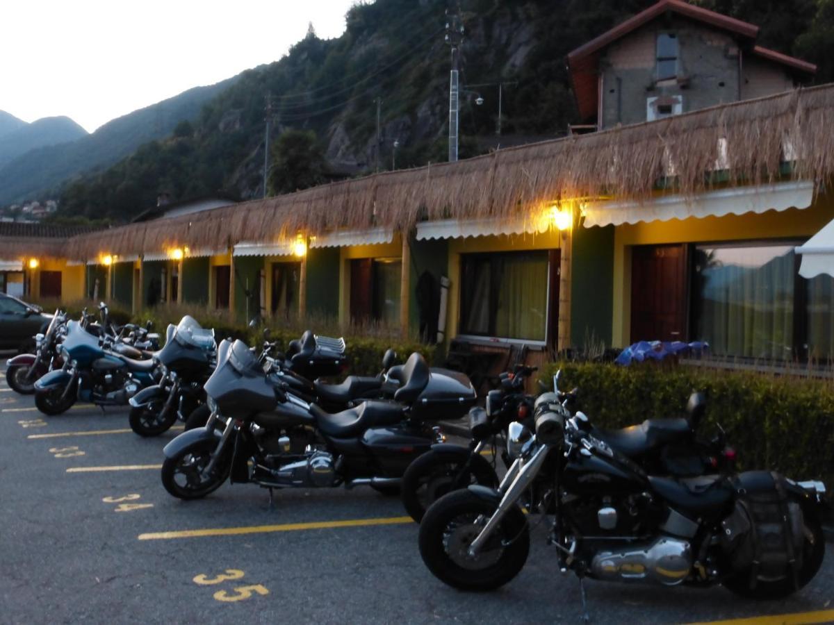Bamboohouse Motel Riazzino ภายนอก รูปภาพ