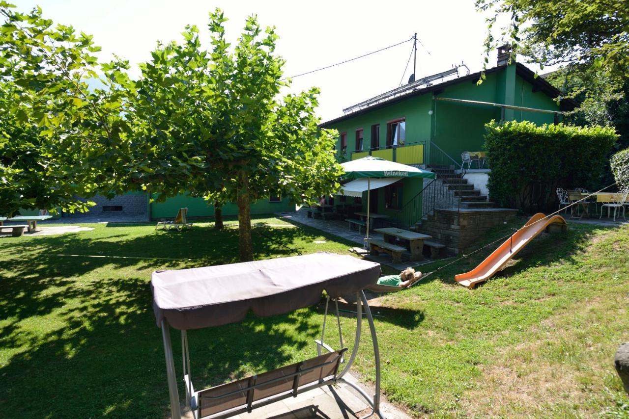 Bamboohouse Motel Riazzino ภายนอก รูปภาพ
