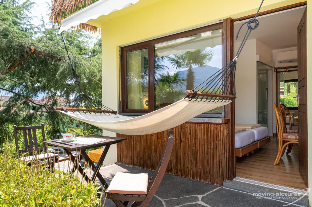 Bamboohouse Motel Riazzino ภายนอก รูปภาพ