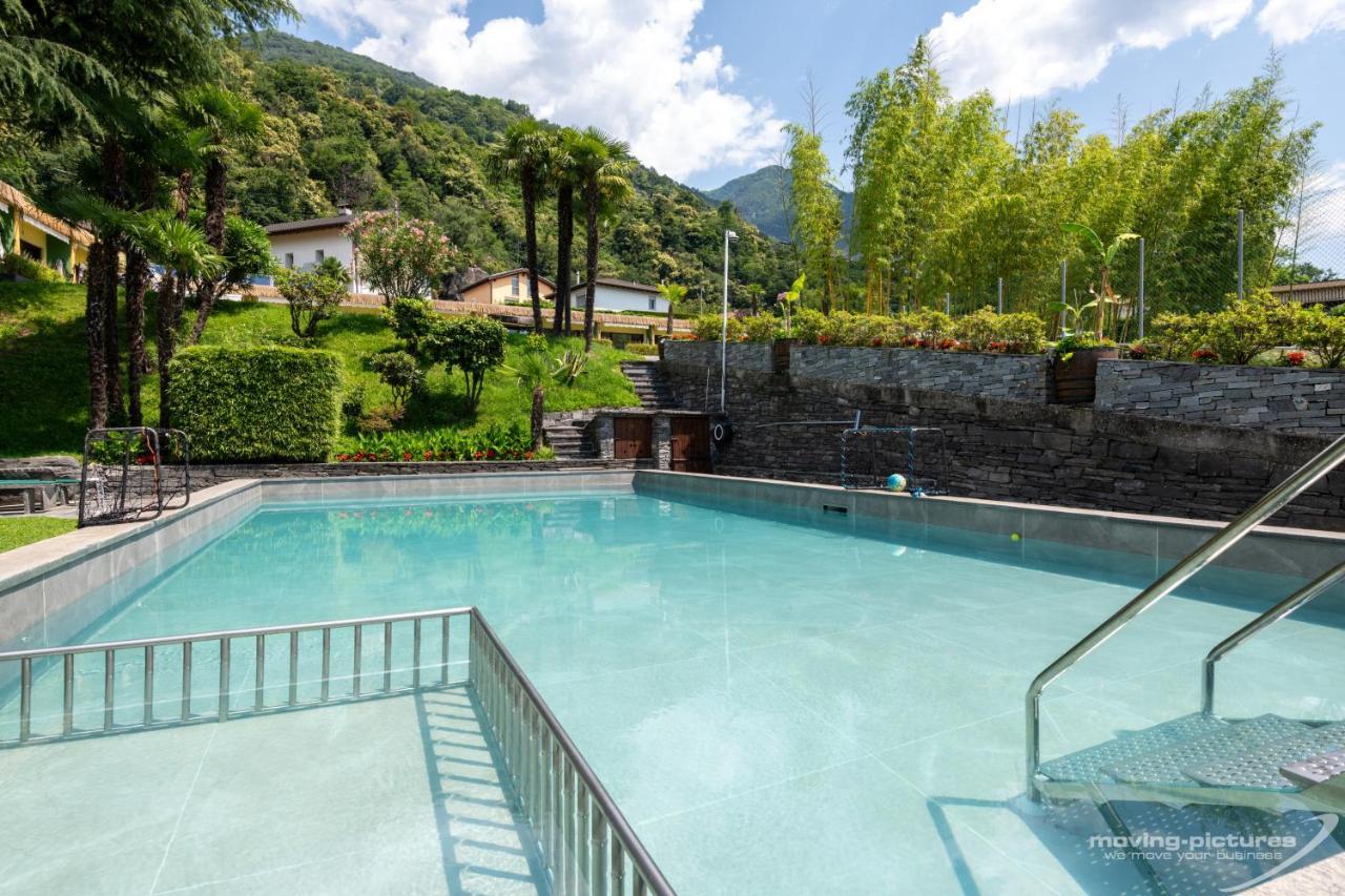 Bamboohouse Motel Riazzino ภายนอก รูปภาพ