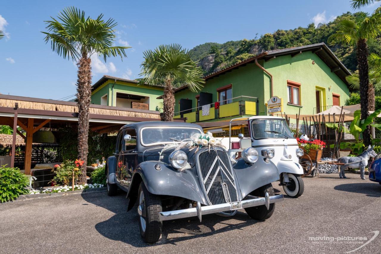 Bamboohouse Motel Riazzino ภายนอก รูปภาพ